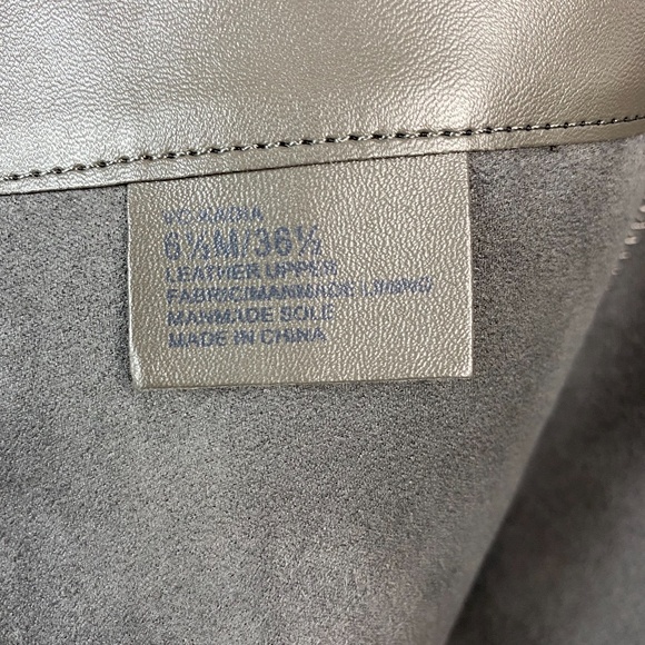 Vince Camuto Heeled Knee High  Leather Boots - Picture 8 of 8